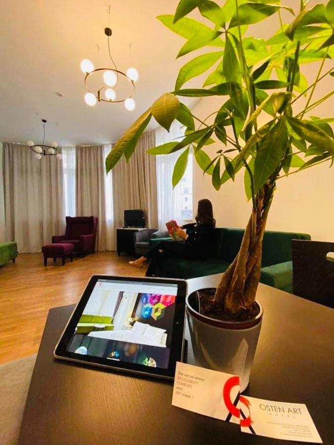 Osten Art Hotel Скопие Екстериор снимка