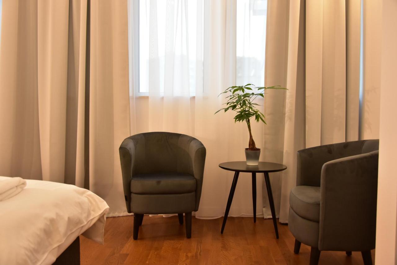 Osten Art Hotel Скопие Екстериор снимка