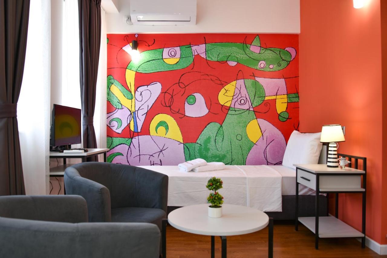 Osten Art Hotel Скопие Екстериор снимка