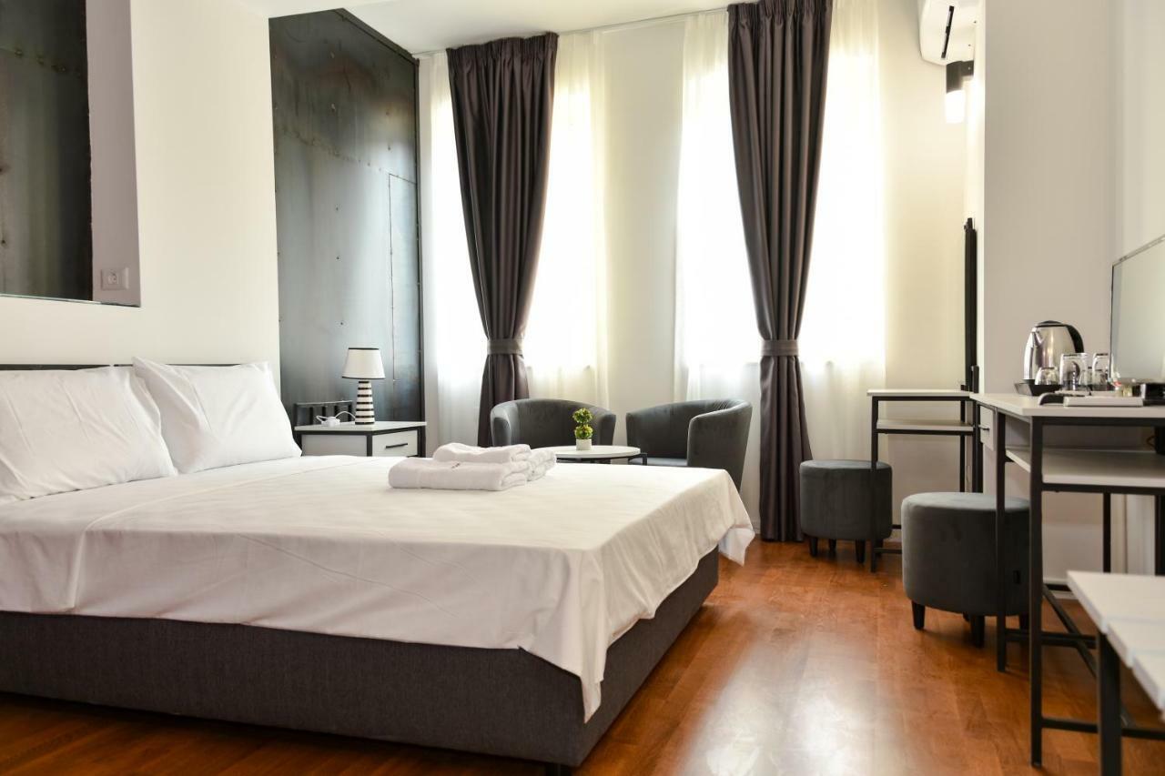 Osten Art Hotel Скопие Екстериор снимка